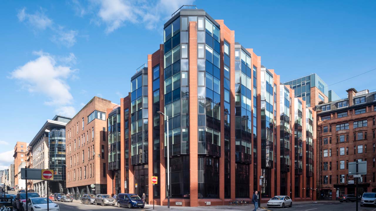 70 Wellington Street Image